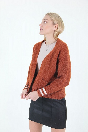 Кардиган женский LadiesFashion 577 с карманами по бокам